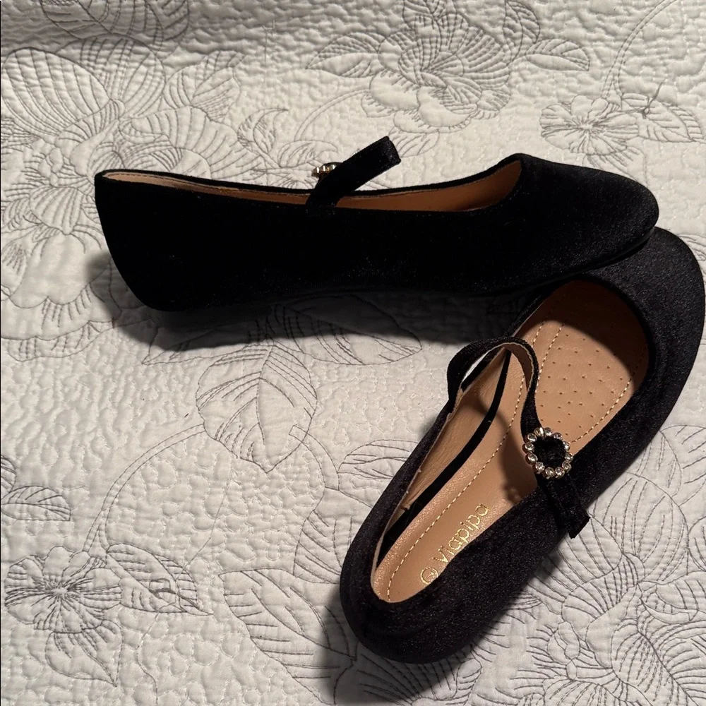 Viapipa Black Mary Jane Flats - Picture 5 of 8